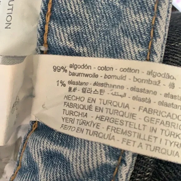 Zara Crop Jeans Hi rise Light Washed destroyed denim - Picture 7 of 7